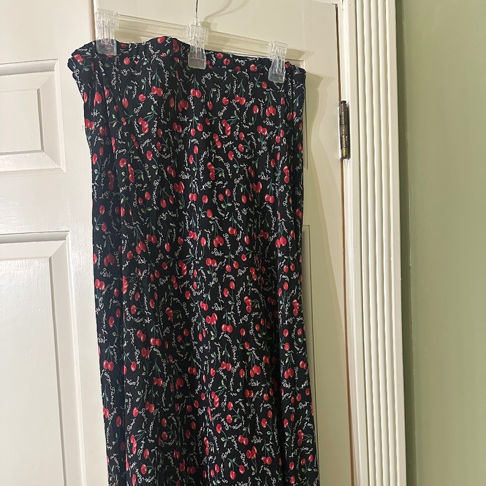 Francesca Rose || Cherry Patterned Maxi Skirt || Size XL || Elastic Waist